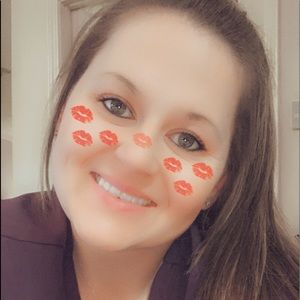 Meet your Posher, Tiffany